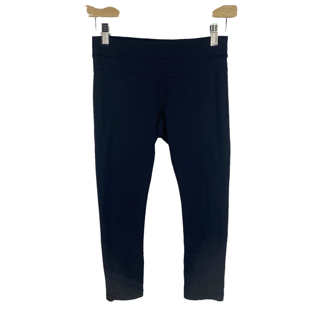 Lululemon 21” Crop Leggings in Black Size 4